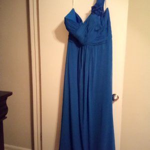 One shoulder blue evening gown